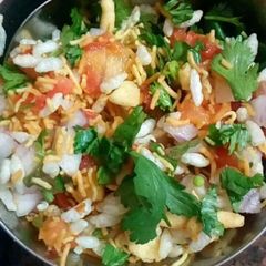 A picture of Bhelpuri.