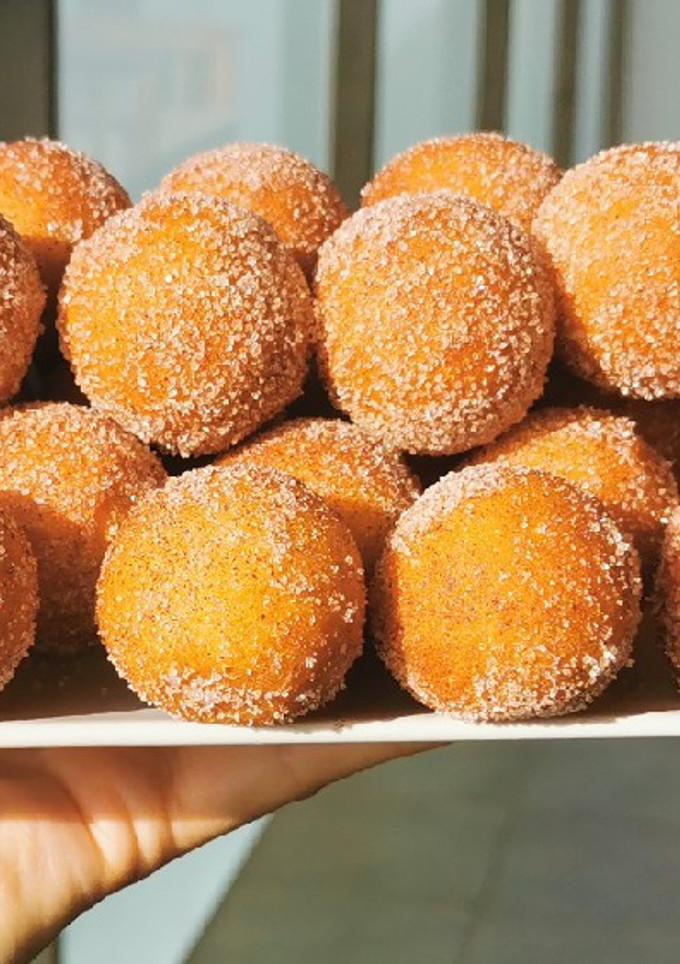 Una foto de Bollos de queso fresco dulce o ricotta