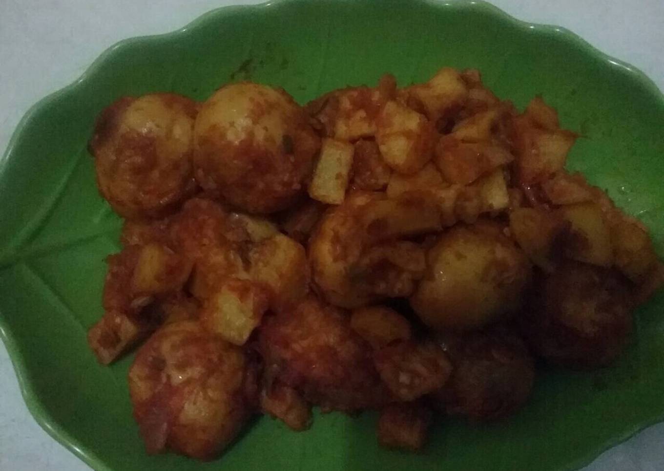 Bagaimana Membuat Balado Telur, Kentang dan Tahu.. Anti Gagal
