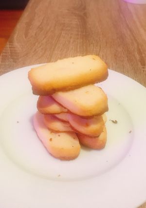 A picture of Super lemon cookies.