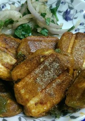A picture of Schezwan paneer tikka masala.