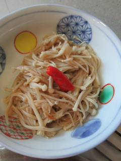 醋香蝦醬金針菇 的食譜成品照片
