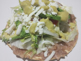 Tostadas de frijoles