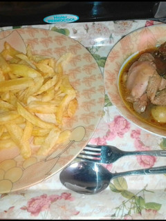 A picture of Chips n chicken pepper soup.