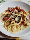 Bucatini con le vongole