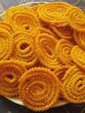 Moong dal chakli