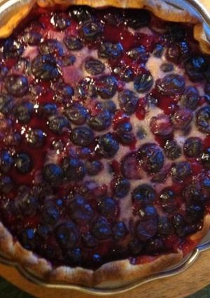 Une photo de Tarte aux cerises griottes et noix de coco