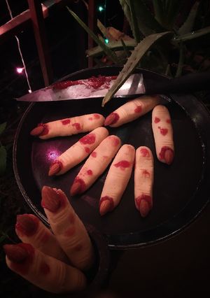 A picture of Spooky Witche's Fingers.