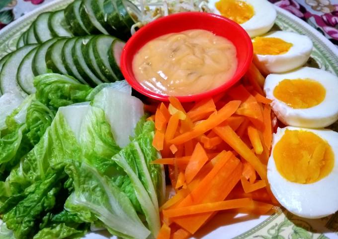 Salad Siram Thousand Island Dressing