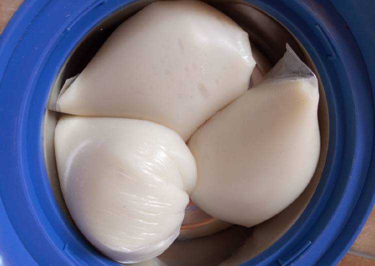 Soft and delicious semo