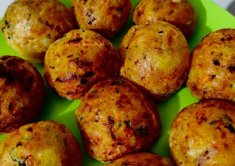 Cheesy Carrot Poha Appe