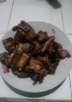 Hình của món Sườn xào chua ngọt.
