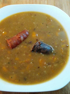 Una foto de Lentejas con chorizo y morcilla de Burgos