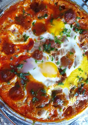 Une photo de Tajine kefta aux œufs