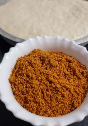 A picture of Idli Podi masala.