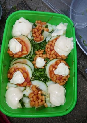 A picture of Salad.
