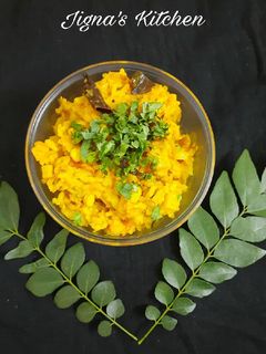 સ્વામિનારાયણ ખીચડી(swaminarayan khichdi recipe in gujarati) રેસીપી મુખ્ય ફોટો