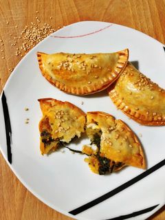 Una foto de Empanadillas de atún y espinacas