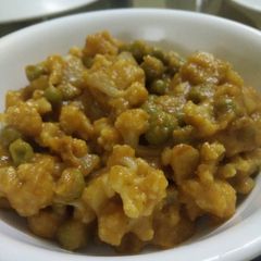 A picture of Cauliflower, Green Peas and Potato Curry #curry (Restaurant style).