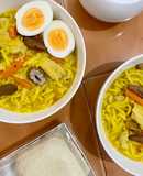 Lomi (Filipino chicken egg noodle soup)