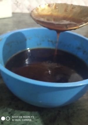A picture of Imli chutney.
