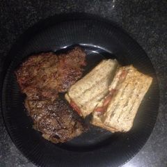A picture of Braaied Lamb & Pork Chops with braaibroodjie.