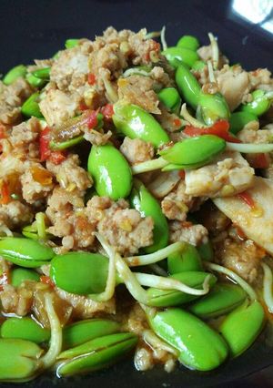 รูปของ ผัดพริกหน่อเหรียงหมูสับ