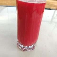 A picture of Ginger and beetroot drink.
