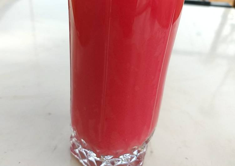 Ginger and beetroot drink