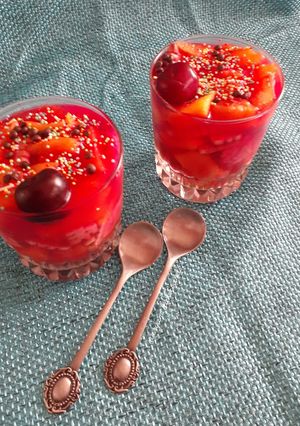 عکسی از دستور پارافه هلو و ژله