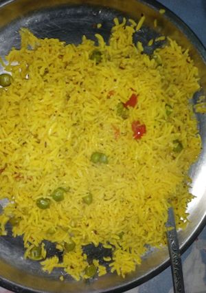 नमकीन पुलाव(namkeen pulao recipe in hindi) रेसिपी मुख्य फोटो