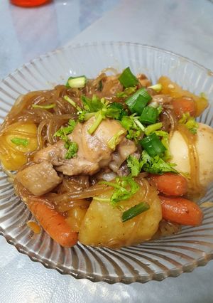 A picture of Korean Basied Chicken.