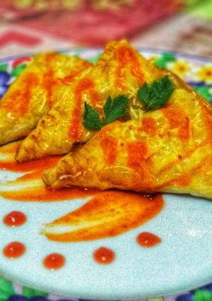 Foto resep Tuna Chilli Puff (Pastry isi Tuna)