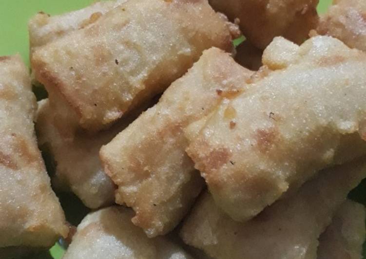Bagaimana Menyiapkan Roket a.k.a Risol, Enak