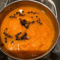 Red coconut chutney A picture of Red coconut chutney.