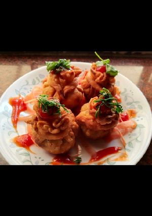 A picture of Carrot-Onion Potli.
