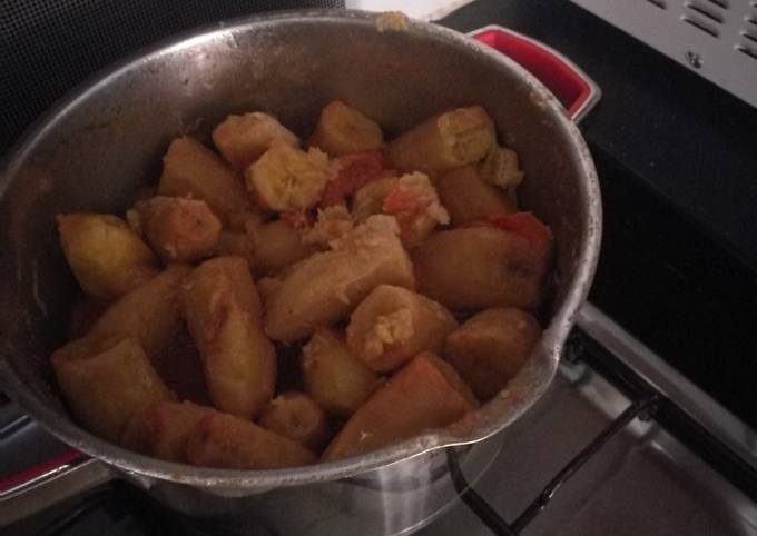Simple Way to Prepare Homemade Matoke