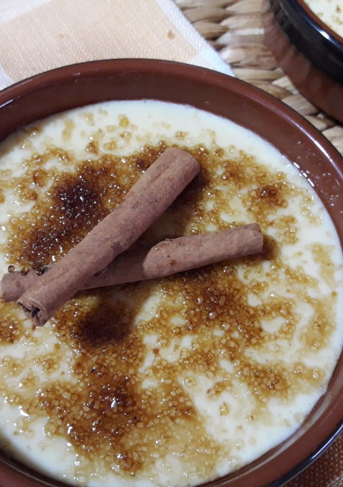 Una foto de Crema catalana o crema de San José