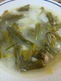 Caldo gallego de repollo (con lo que tenía en casa)