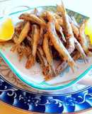 Alevines de boquerones fritos al fish masala