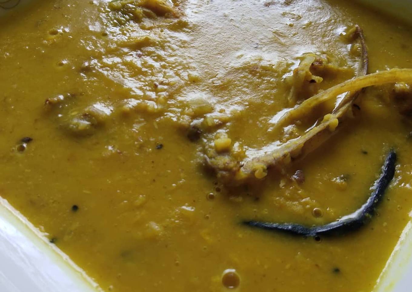 Mung daal macher matha