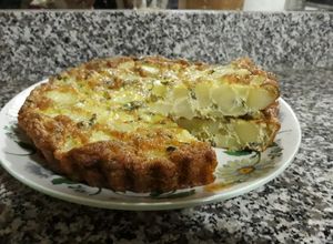 Una foto de Tortilla de papas (receta andaluza) 🇪🇸 #CocinaMundial2018