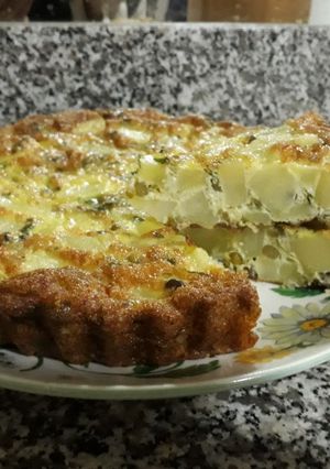 Una foto de Tortilla de papas (receta andaluza) 🇪🇸 #CocinaMundial2018