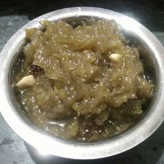 દૂધીનો હલવો A picture of દૂધીનો હલવો.