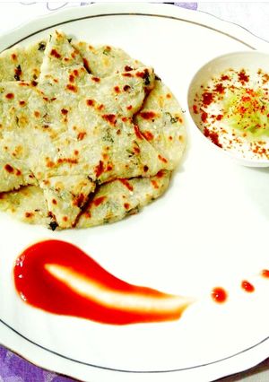 A picture of Lauki Akki Roti.