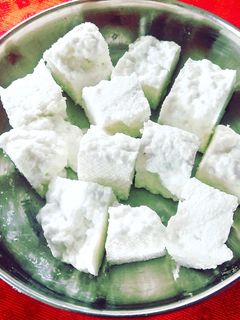 घर का पनीर(ghar ka paneer recipe in hindi) रेसिपी मुख्य फोटो