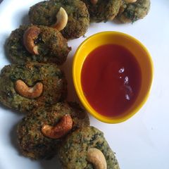 A picture of Hara bhara kebab.