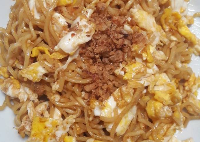 14.Indomie Goreng yang di goreng