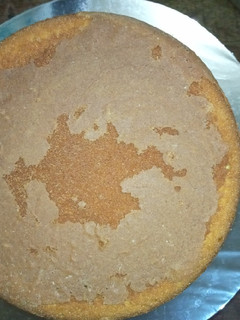 A picture of Vanilla passion cake.