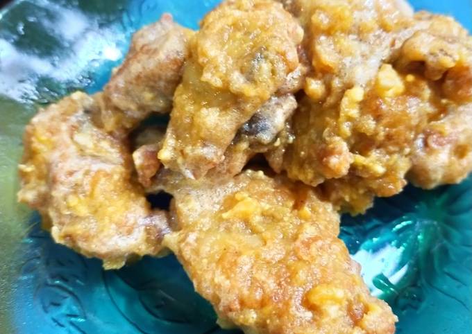 Resep Gurami Krispi Saus Telor Asin (Salted Egg), Lezat
